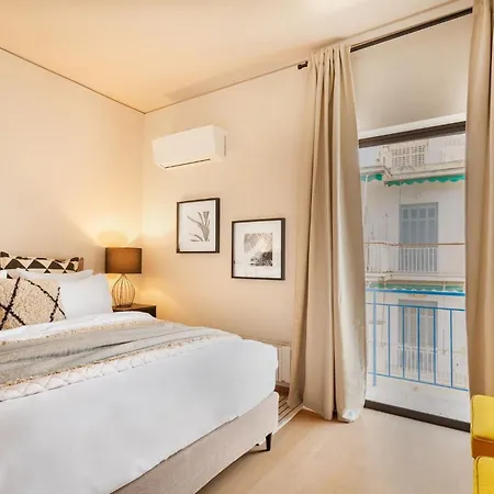 Penthouse With Magical Acropolis View From Balcony Appartement *