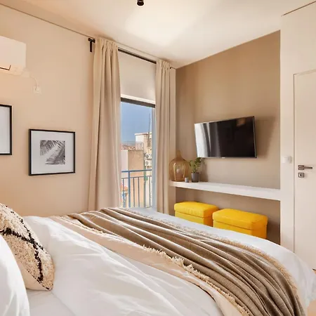 Penthouse With Magical Acropolis View From Balcony Athene